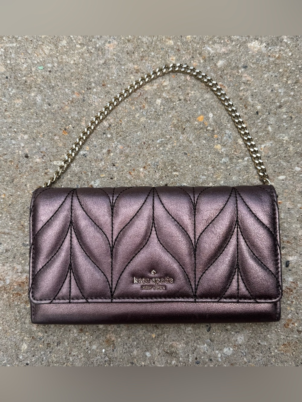 Kate Spade Briar Lane Quilted Emelyn Metallic Oak Wristlet Clutch Bag Purple